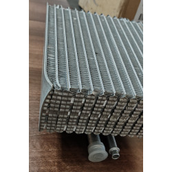 Parownik klimatyzacji tył Chrysler Town Country Grand Caravan 01-05 4711545